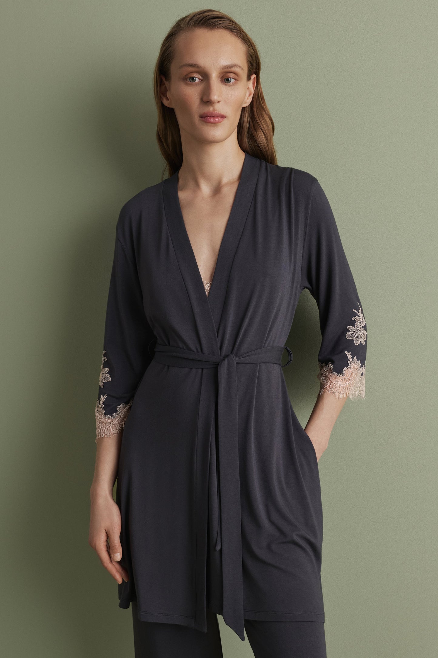 Womens bamboo 3/4 sleeve Robe 03161