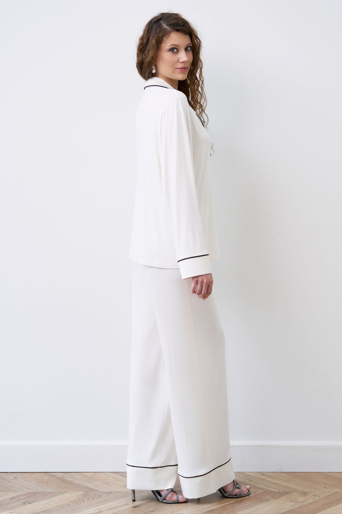 Womens bamboo Button-Up Long Sleeve Shirt 02116/1