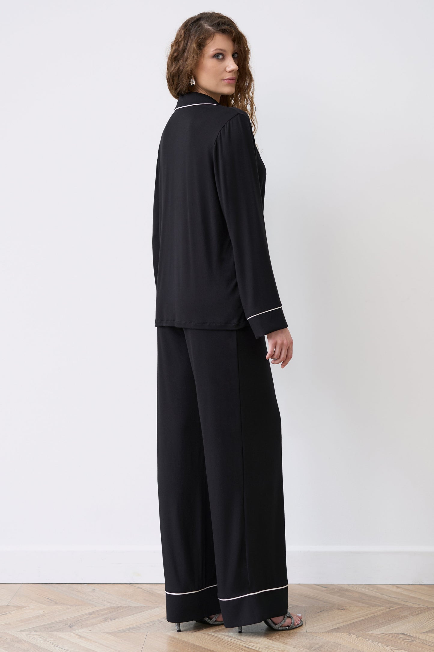 Womens bamboo Button-Up Long Sleeve Shirt 02116/1