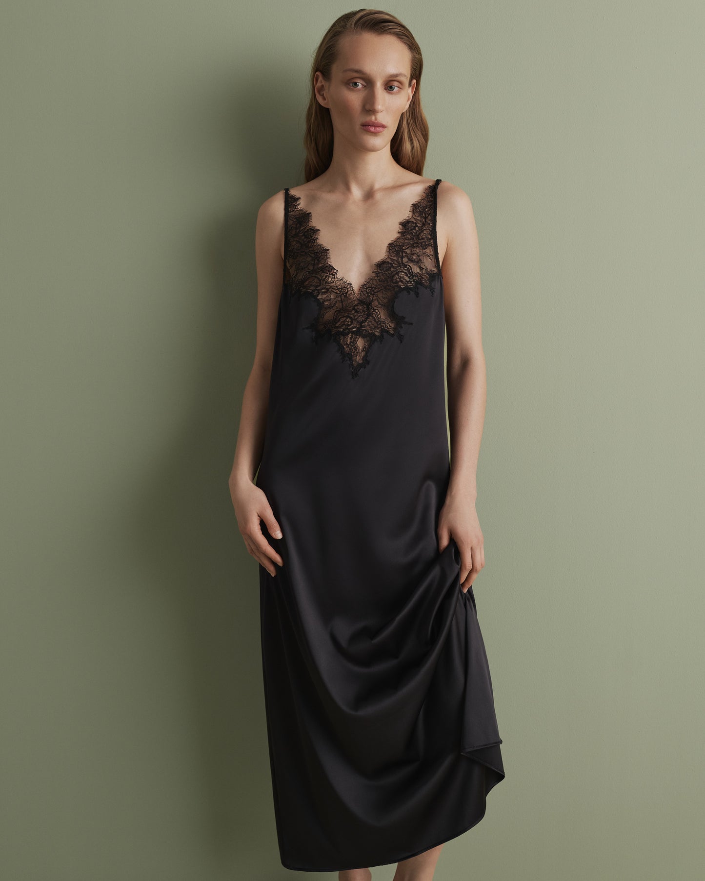 Women's satin nighgown spaghetti strap S03418