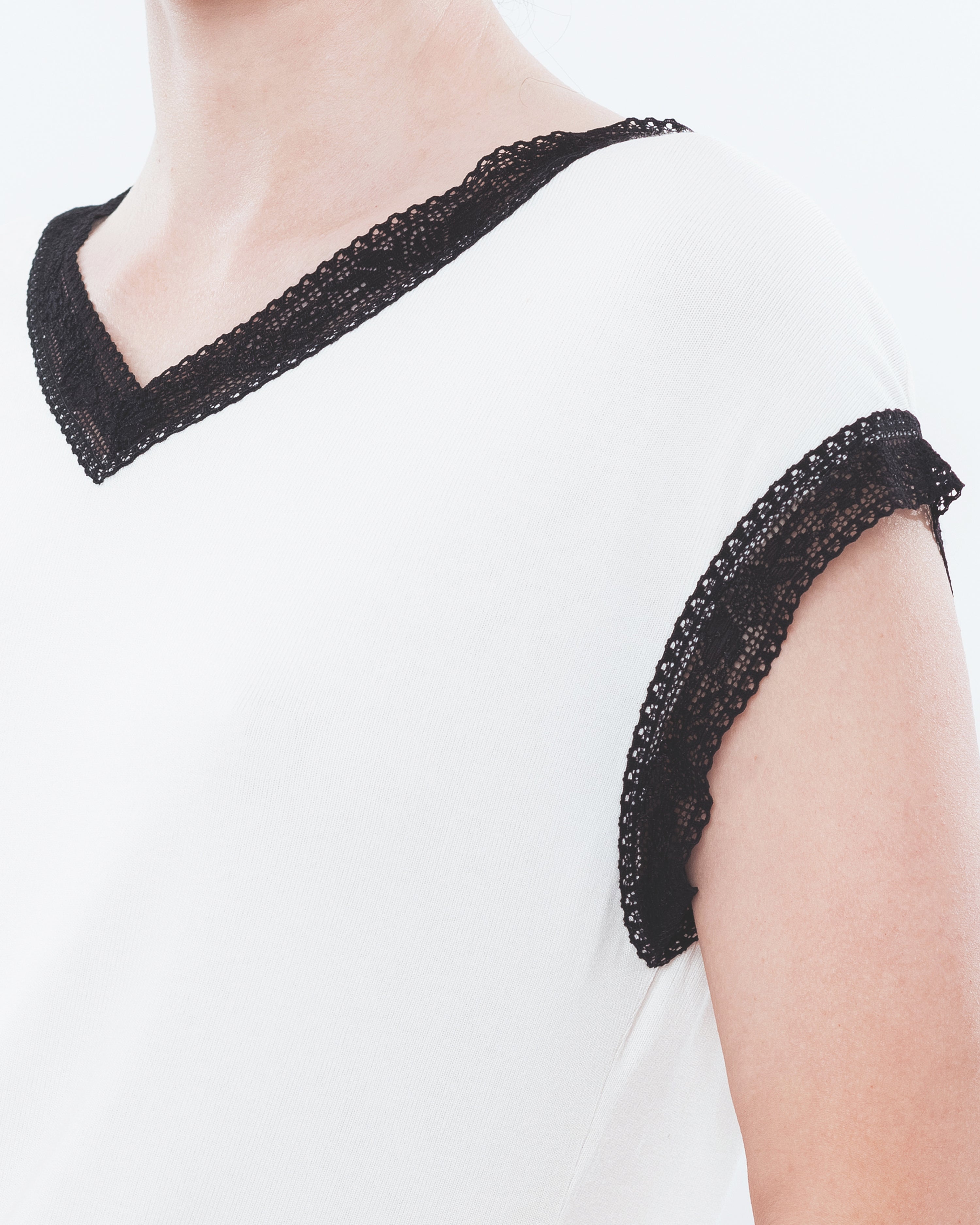 Bamboo cap-sleeve Nightgown 0202 ecru/black