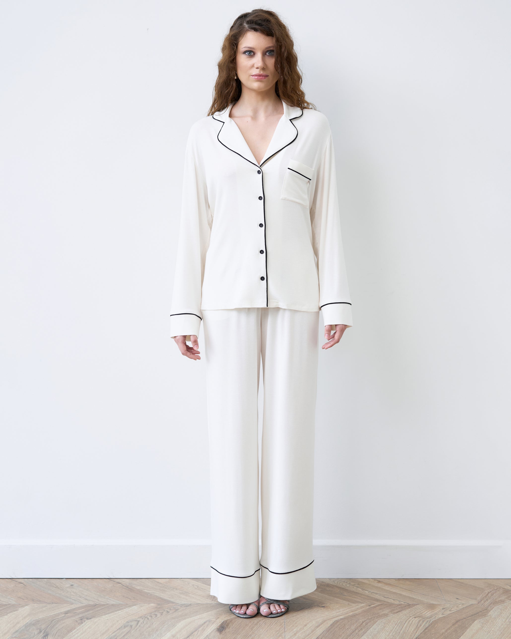 Bamboo button-up long sleeve Pajama set with pants 02116 ivory