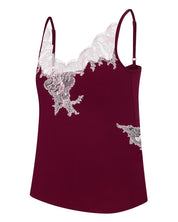 Effetto bamboo cami shorts set 03163 – women's sleepwear, cherry lacquer
Maroon tank top with lace detailing on a white background