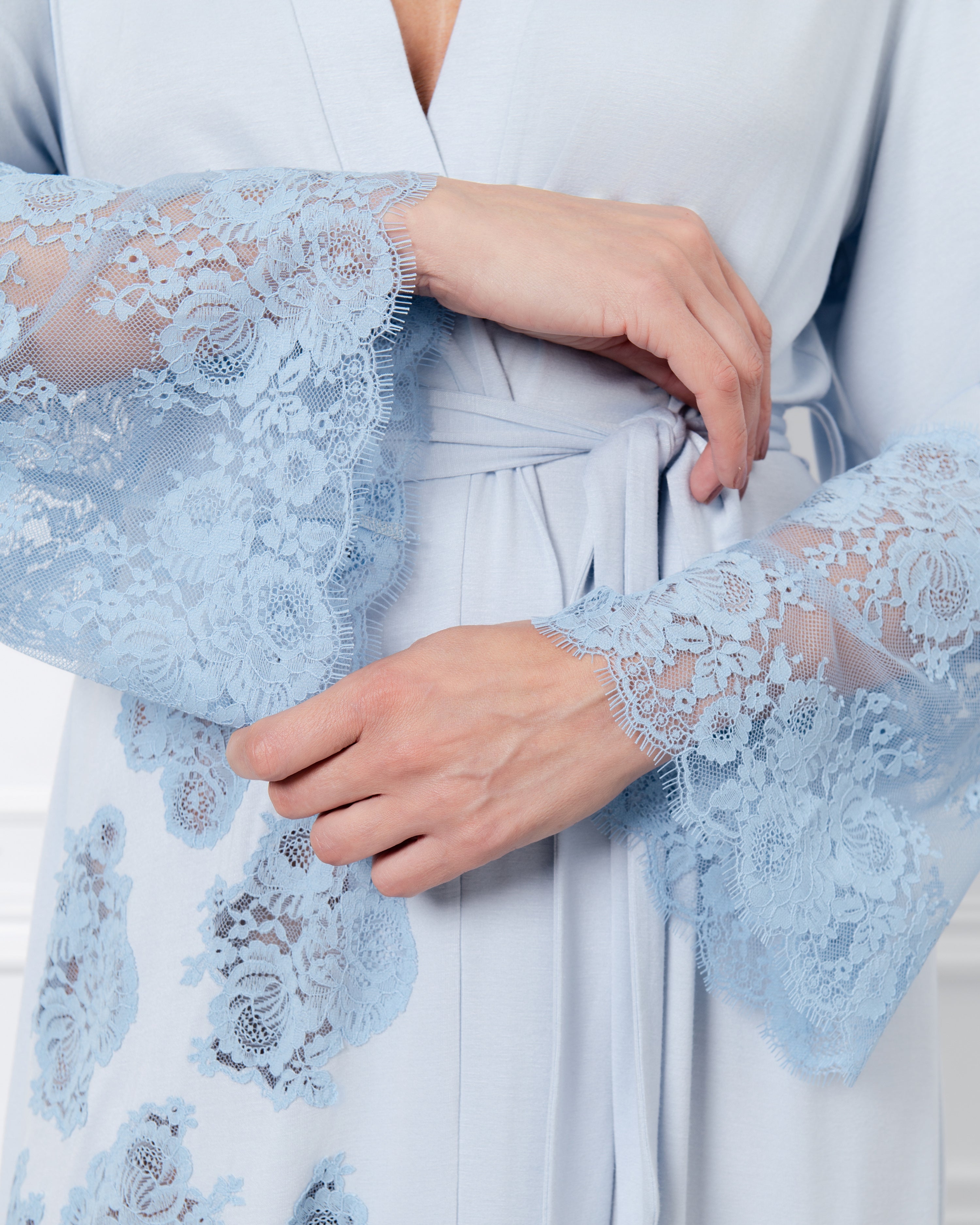Bamboo long sleeve Robe 03348 icy blue