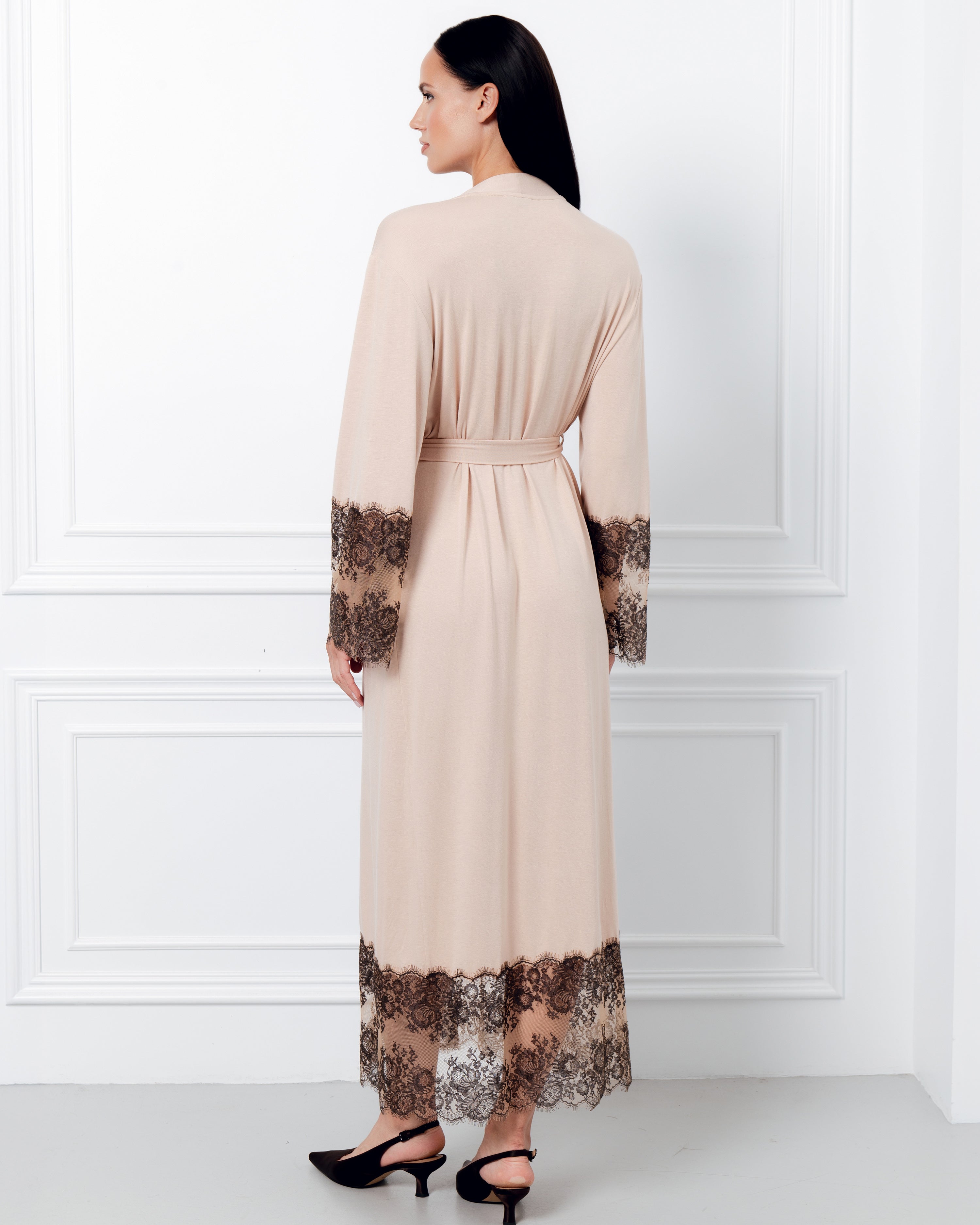 Bamboo long sleeve Robe 03348 almond milk