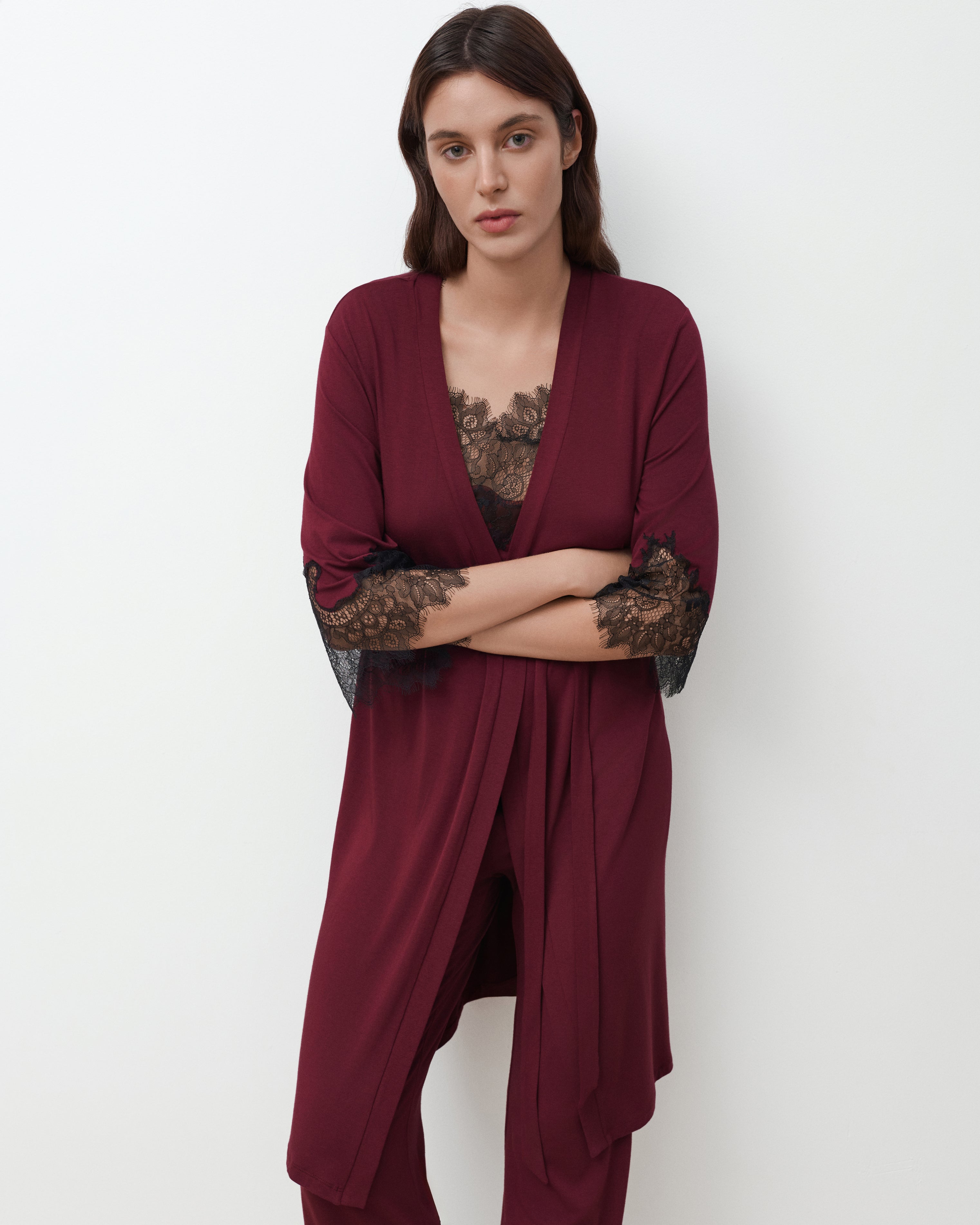 4 sleeve Robe 03340 cherry lacquer