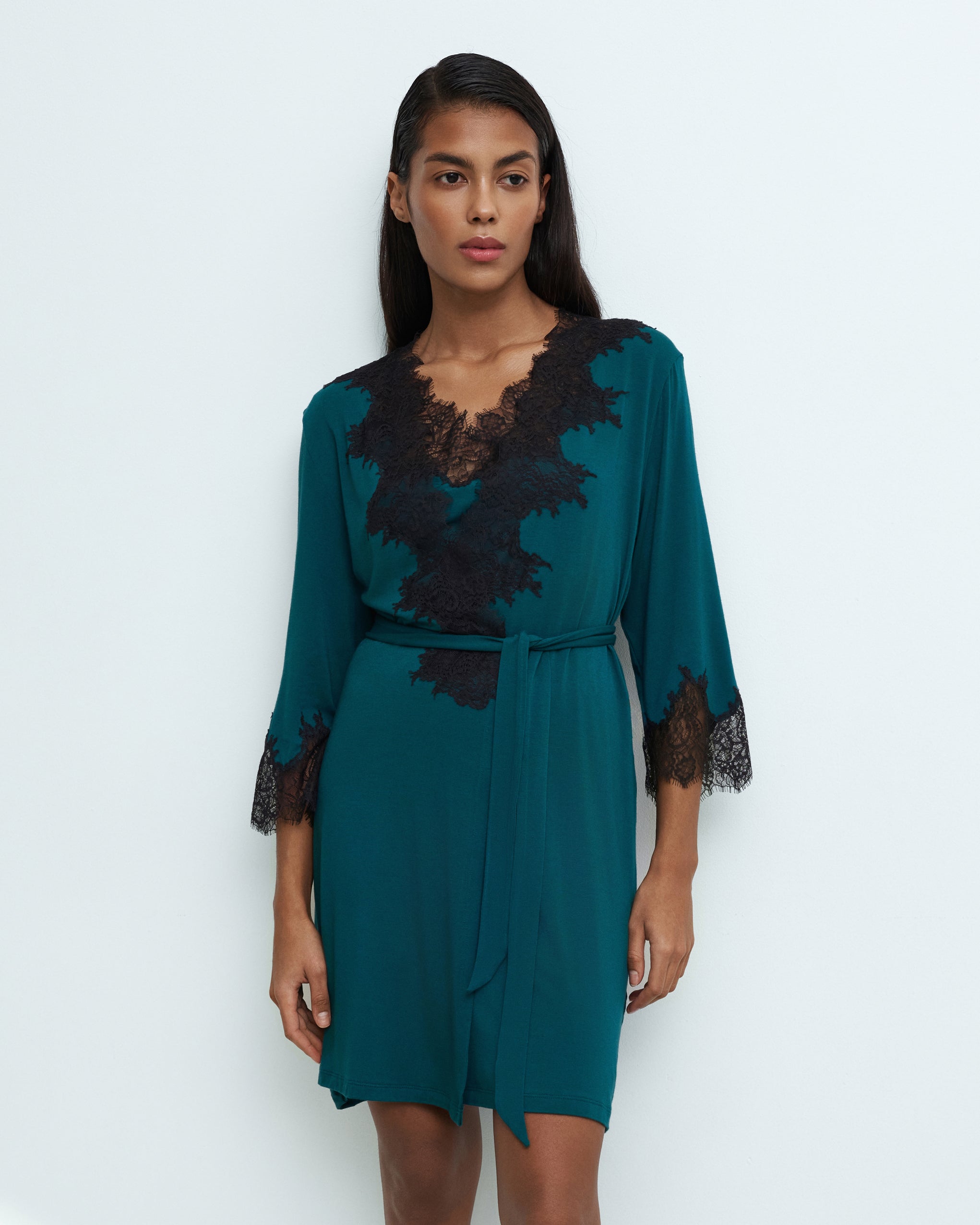 4 sleeve Robe 03322 midnight pine