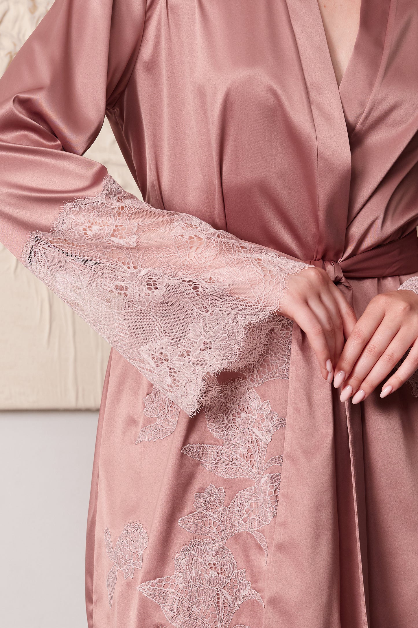 Women's satin robe S03417